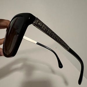 CHANEL SQUARE SUNGLASSES